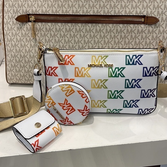 Michael Kors Handbags - MICHAEL KORS JET SET TRAVEL SMALL SHOULDER CROSSBODY BAG WITH TECH ATTCH AIRPOD